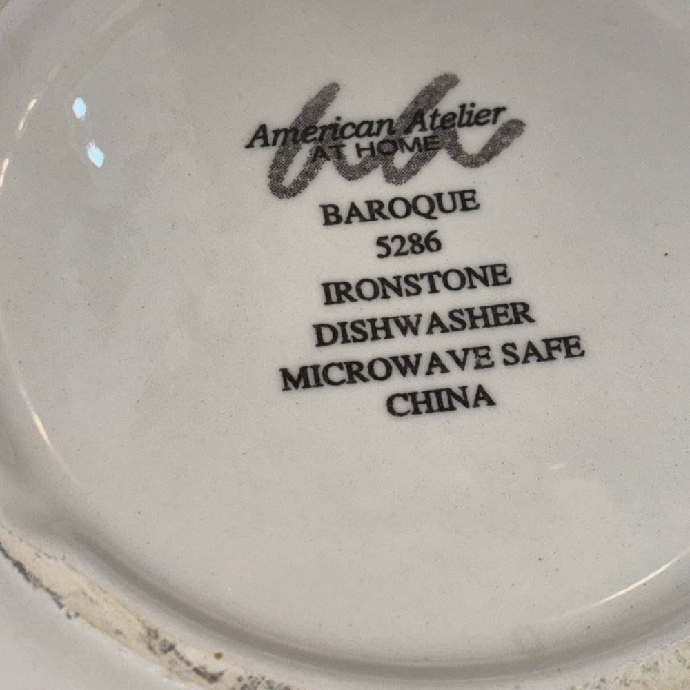 American atelier at home Elegant Cream Dinnerware Set - Picture 6 of 6